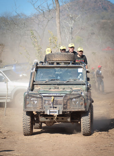 Quinn + Tonik in the Fuchs Elephant Charge 2019